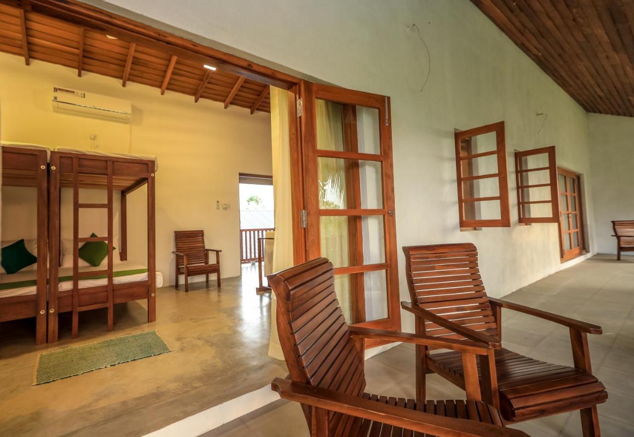 Kayjay Palms Hotel Passikudah Exterior foto
