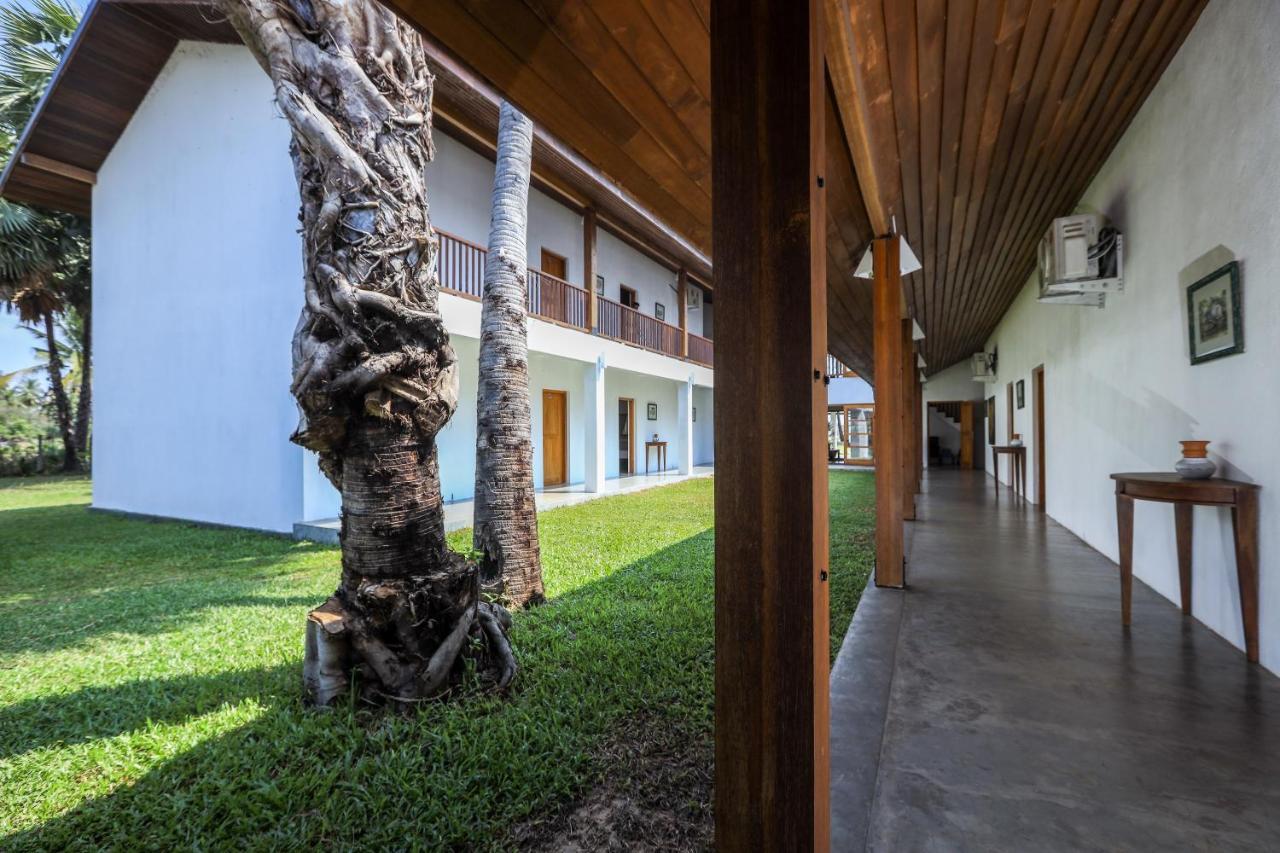 Kayjay Palms Hotel Passikudah Exterior foto