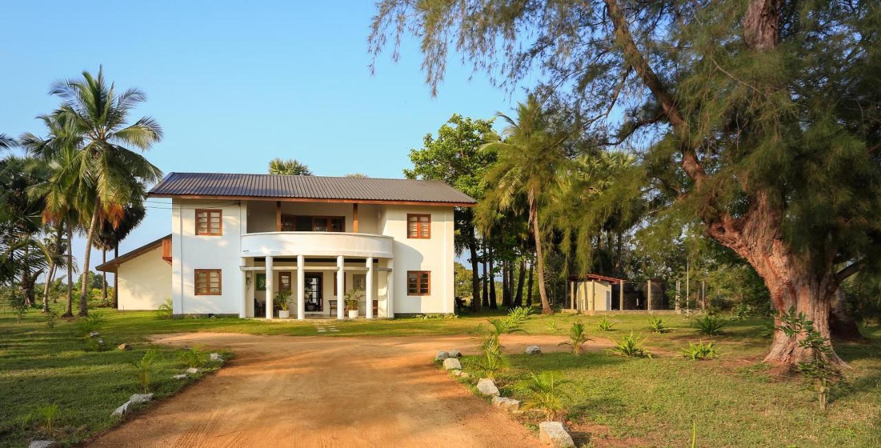Kayjay Palms Hotel Passikudah Exterior foto