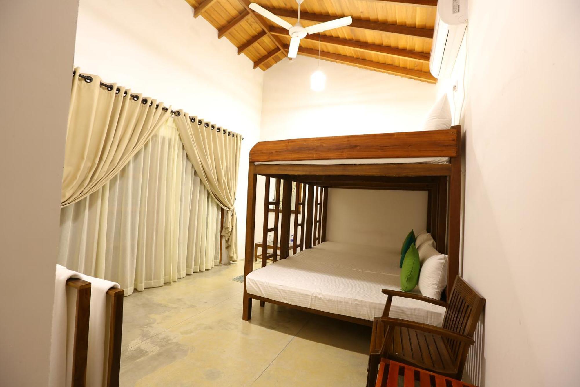 Kayjay Palms Hotel Passikudah Exterior foto