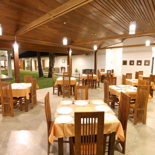 Kayjay Palms Hotel Passikudah Exterior foto